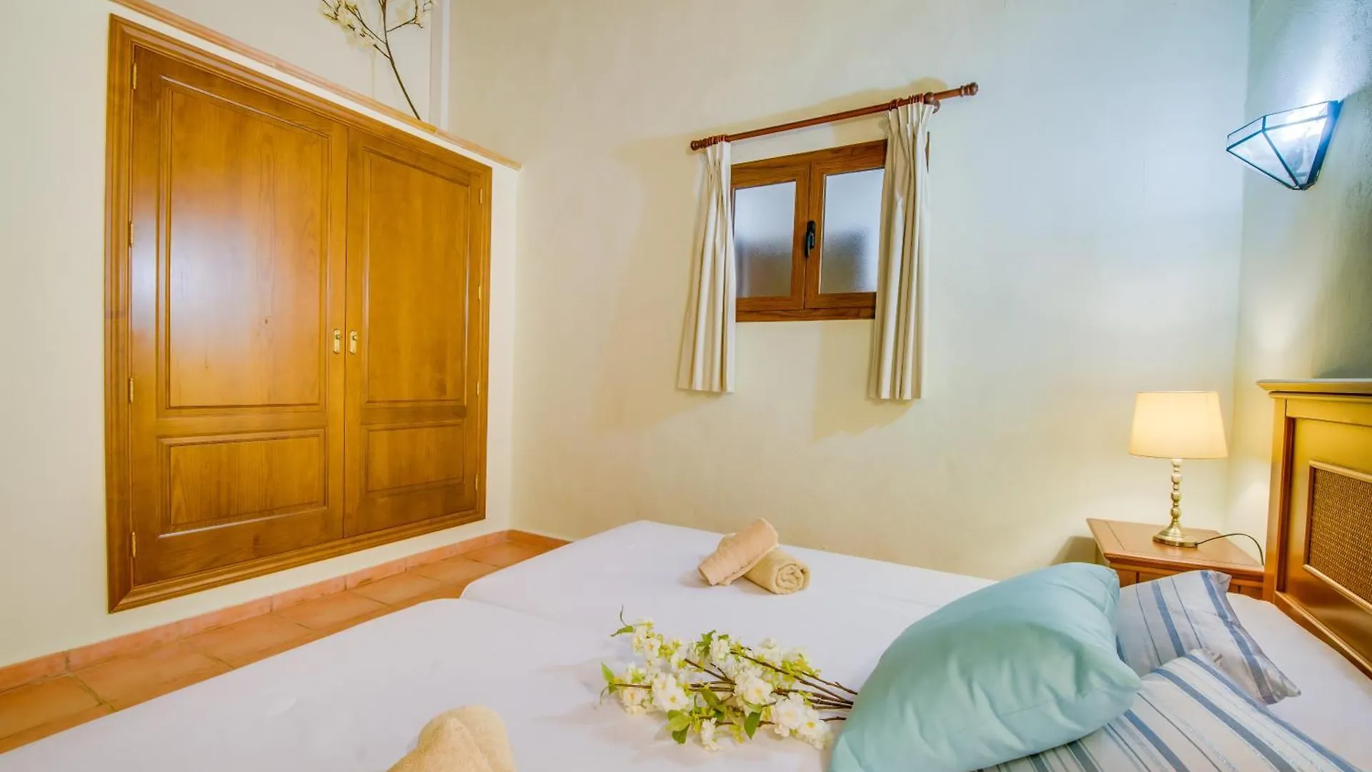 Finca Cas Padrins Manacor  0*, Manacor (Mallorca)